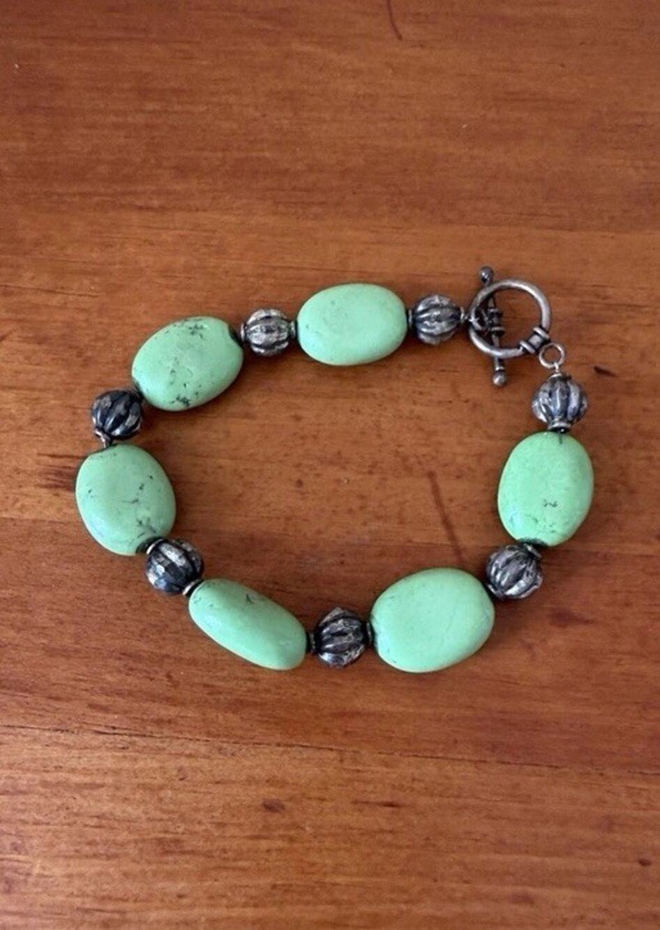 Turquoise Style Beaded Bracelet Silver Tone Chunky Boho Southwest Jewelry